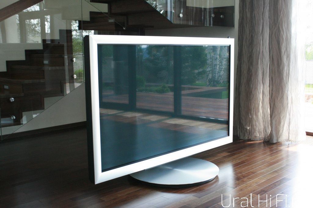 Домашний кинотеатр под ключ в Челябинске.  Студия домашних кинотеатров BOWERS & WILKINS - MARANTZ в Челябинске и Челябинской области.