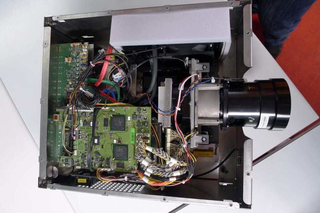 Посещение фабрики Sim2 (Италия) фото 22